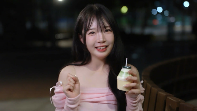 Heroines Through My Lens screenshot screenshot 1